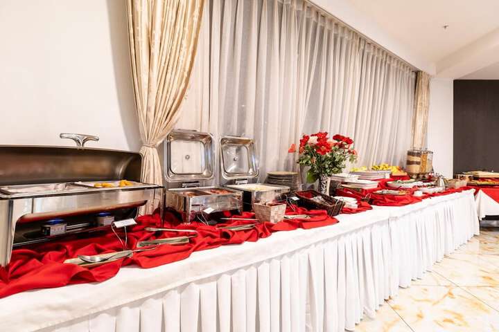 Dining 49 of 67