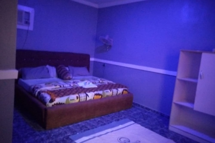Room 14 of 14