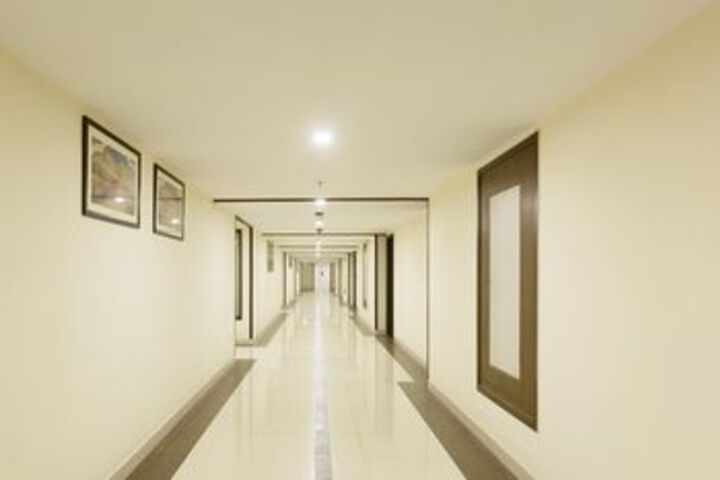 Hotel 7 of 30