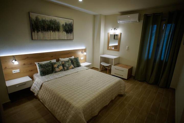 Room 8 of 50