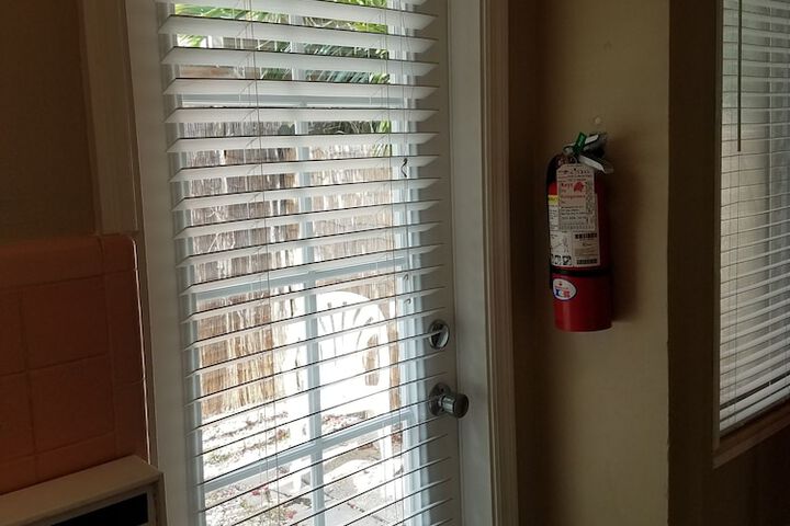 Room 148 of 218