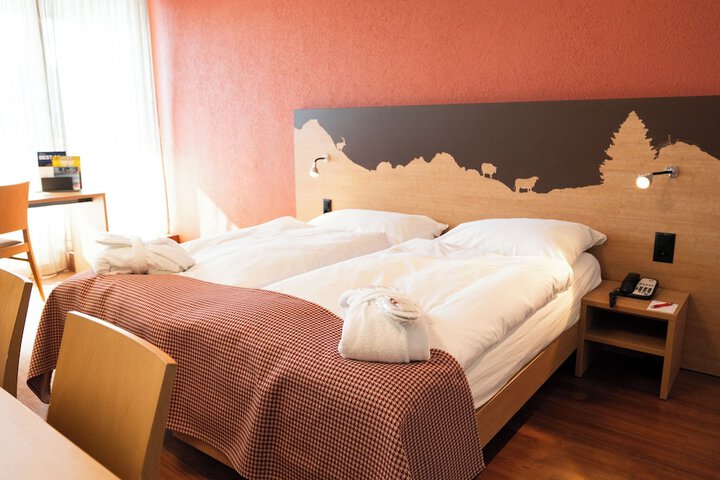 Room 8 of 58