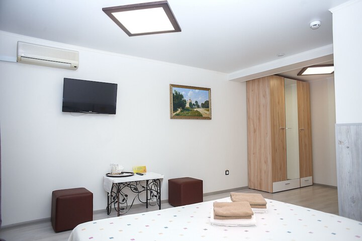 Room 14 of 45