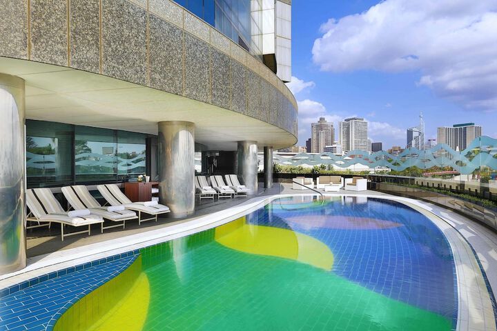 Pool 53 of 117