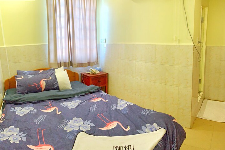 Room 45 of 62