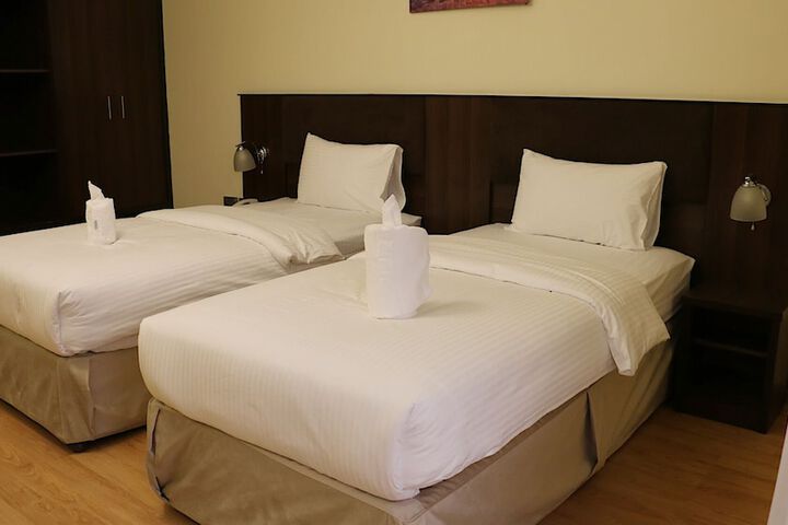 Room 20 of 39