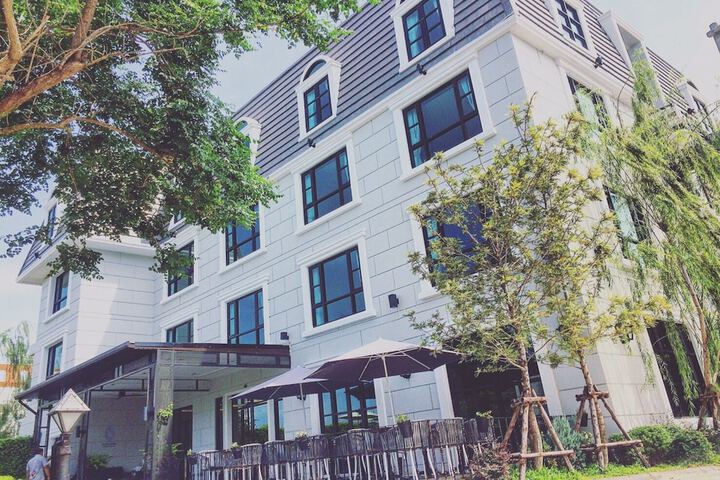 Hotel 58 of 58