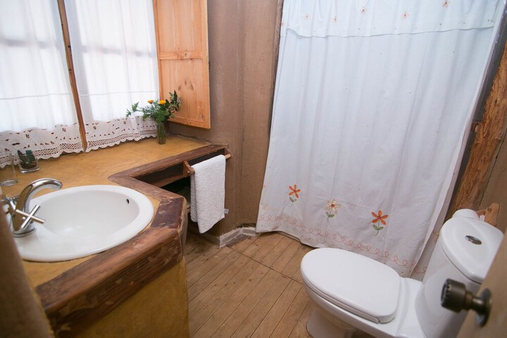 Room 7 of 28