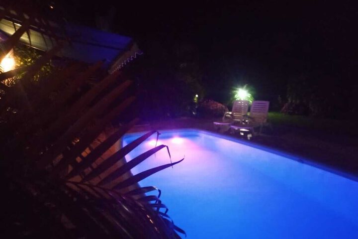 Pool 25 of 29