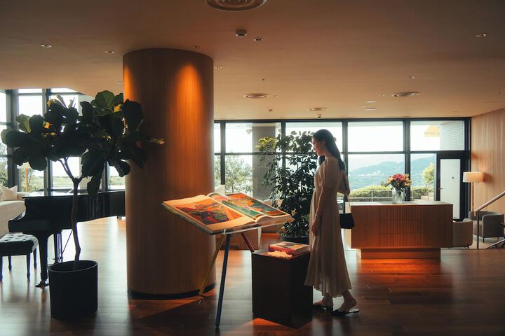 Hotel Interior 7 of 139