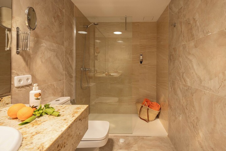 Bath Interior