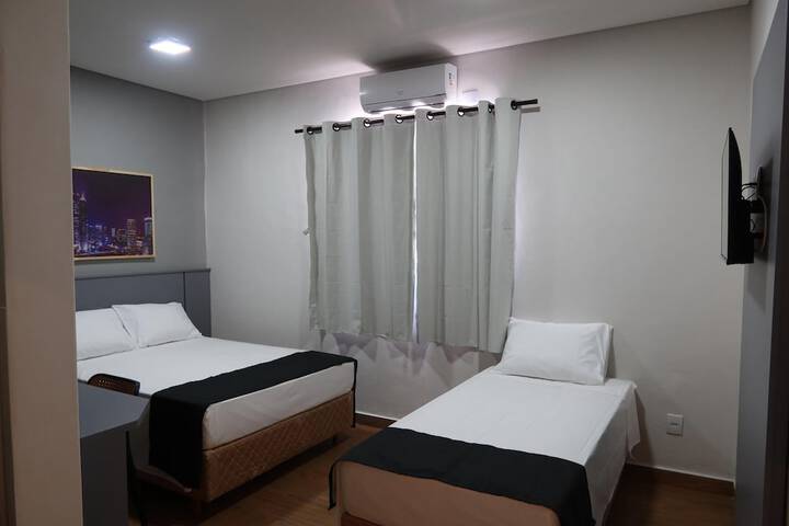 Room 53 of 111