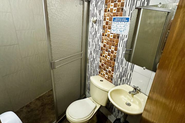 Room 43 of 50