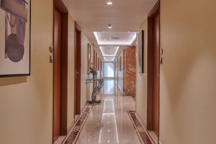 Hotel 2 of 33