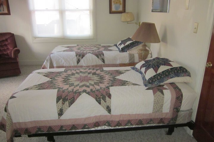 Room 4 of 42