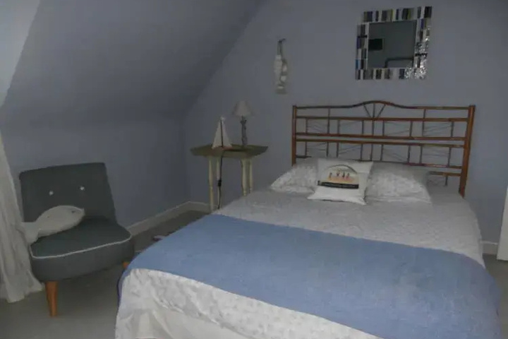 Room 17 of 19
