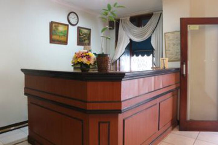Hotel Interior 22 of 27