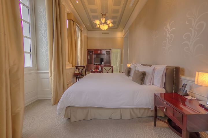 Room 29 of 63