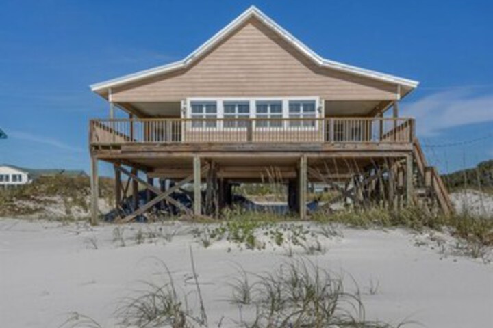 Marthas Vineyard by Meyer Vacation Rentals