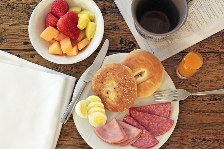 Breakfast/Coffee Service 50 of 61