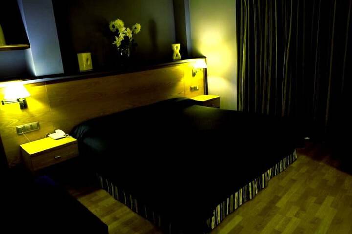 Room 2 of 13