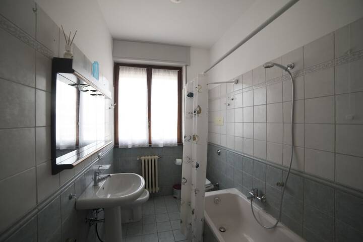 Room 25 of 58