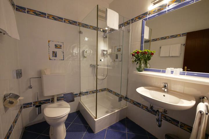 Clean Restrooms