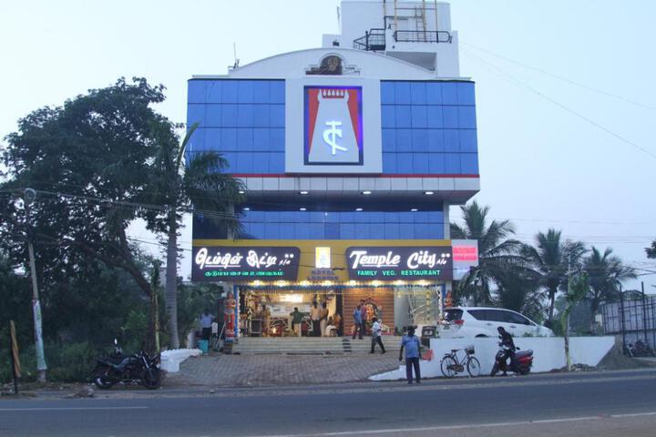 Hotel Temple City