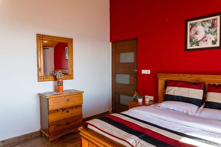 Room 28 of 91