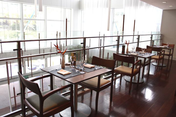 Dining 64 of 130