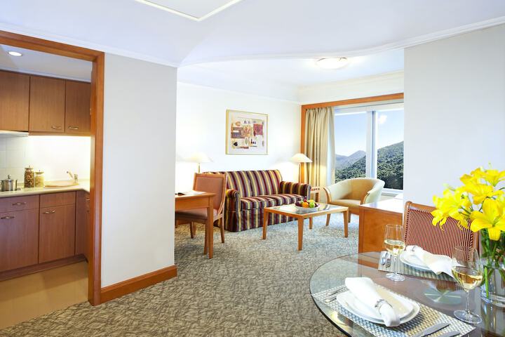 Room 4 of 47