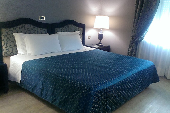 Room 18 of 47
