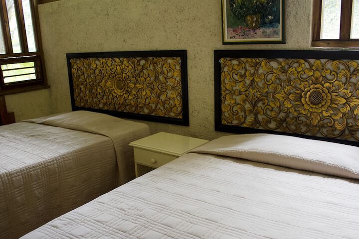 Room 12 of 63