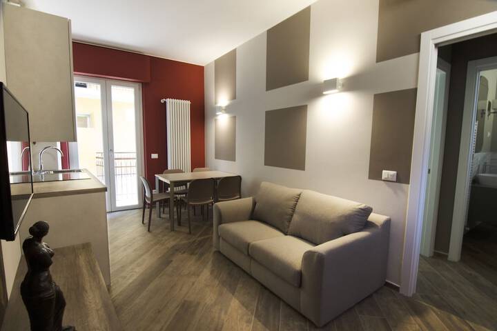 Room 16 of 34