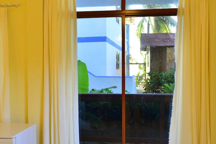 Room 15 of 73