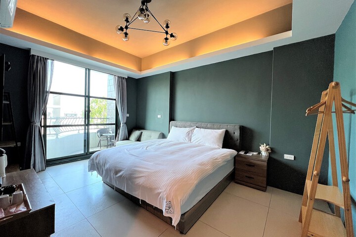 Room 36 of 99