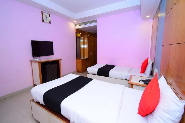 Room 5 of 22