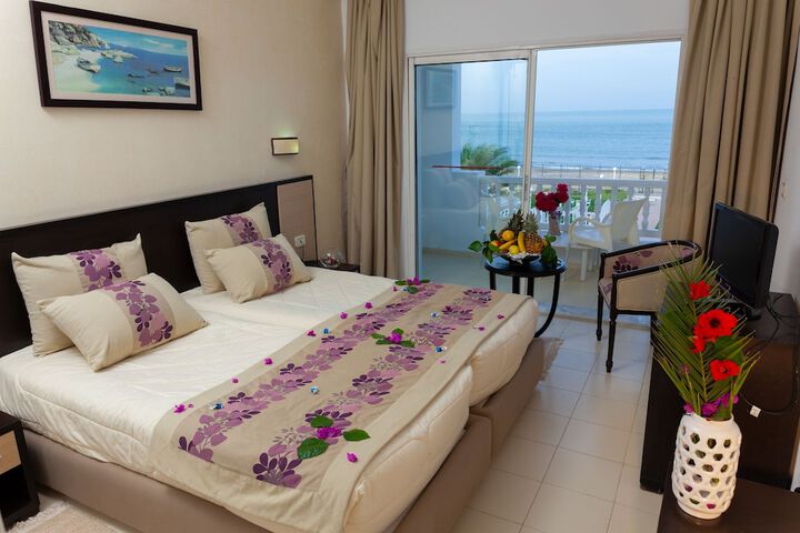 Beach/ocean view