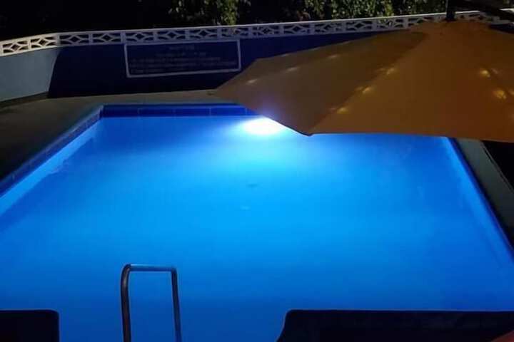 Hotel Pool