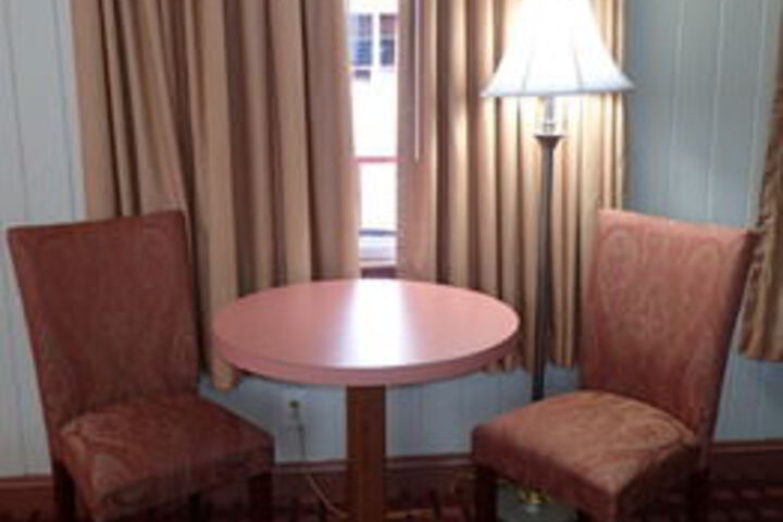 Room 74 of 92