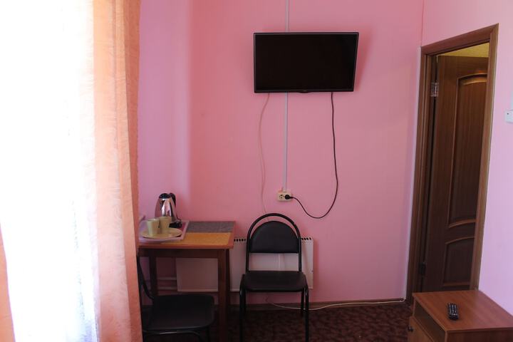 Room 5 of 44