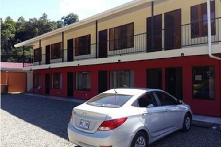 Hotel 5 of 14