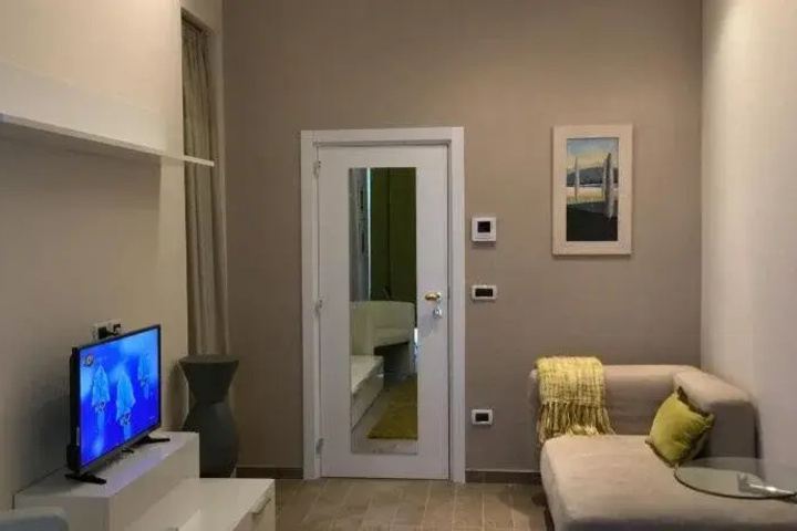 Room 2 of 13
