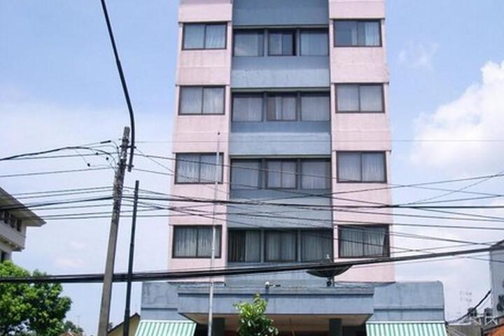 Hotel 3 of 7