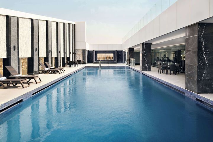 Pool 54 of 101