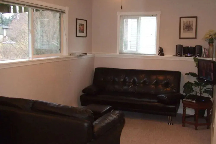 Room 3 of 4