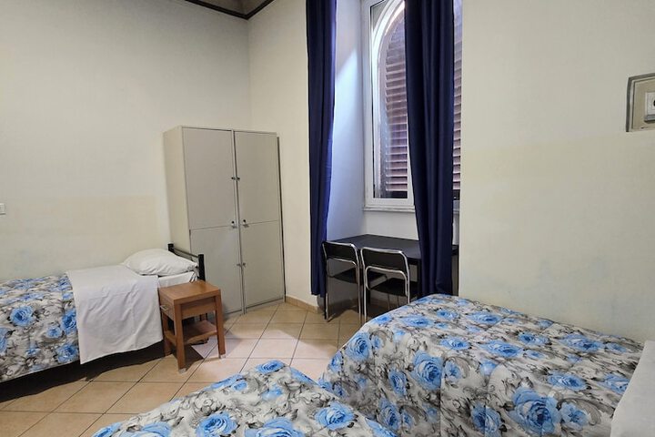 Room 22 of 53
