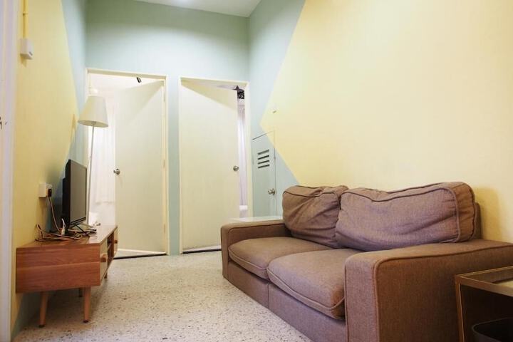 Room 14 of 22