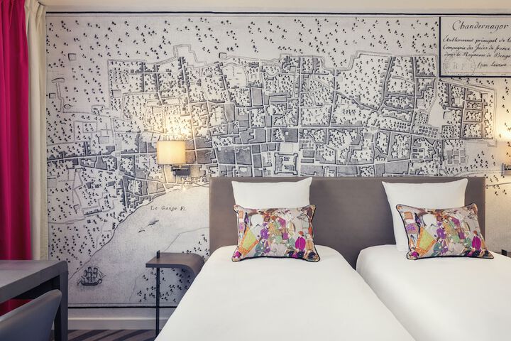 Room 4 of 45