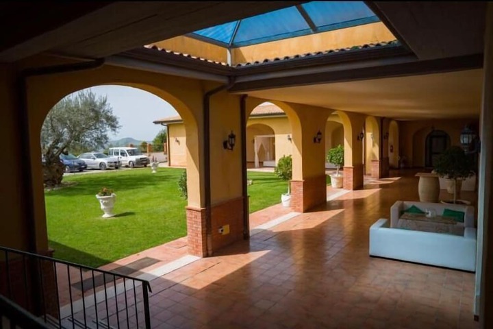 Terrace/Patio 18 of 29